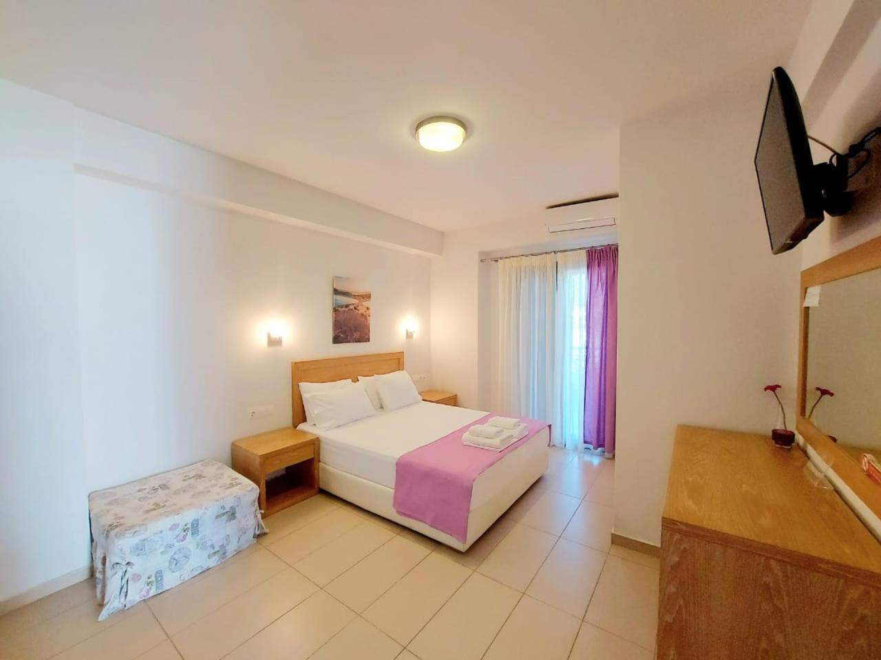 Selinopetra Rooms Elafonissos Exterior photo